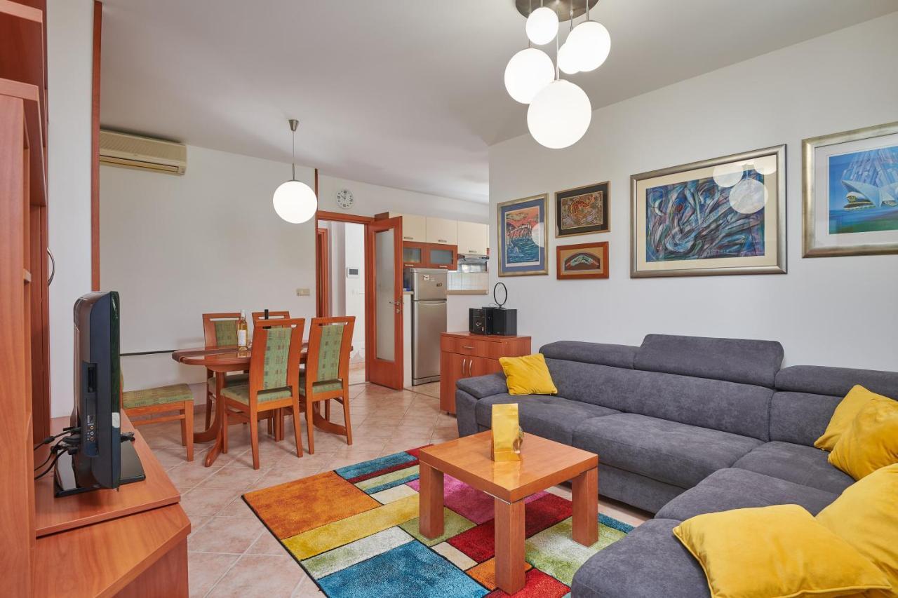 Family Apartment Dubrovnik - Private Jacuzzi Terrace, Private Parking Eksteriør billede