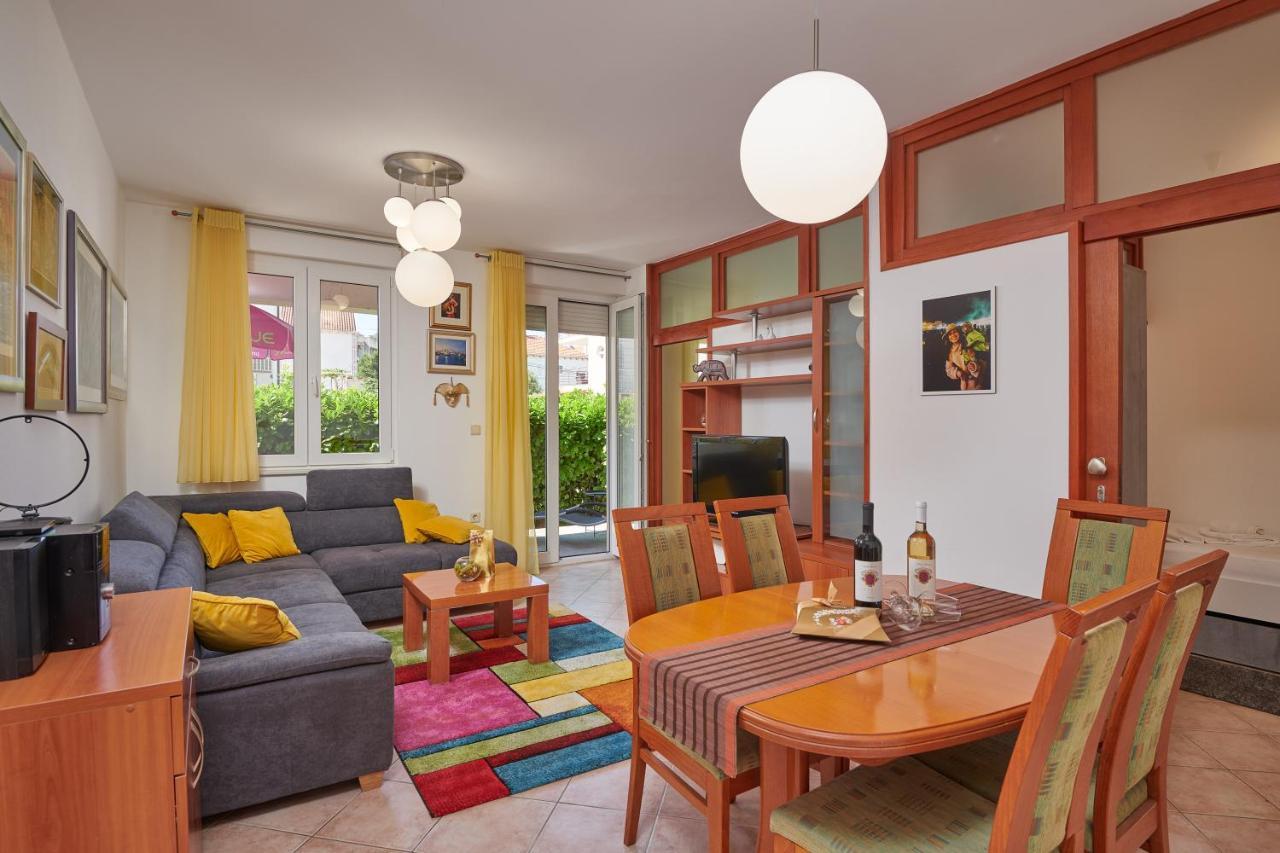 Family Apartment Dubrovnik - Private Jacuzzi Terrace, Private Parking Eksteriør billede