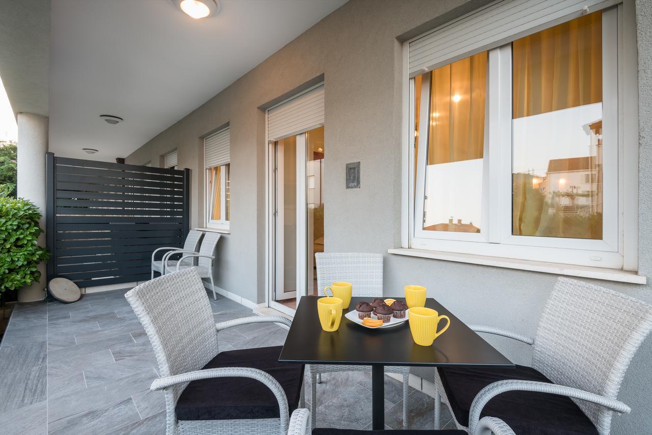 Family Apartment Dubrovnik - Private Jacuzzi Terrace, Private Parking Eksteriør billede