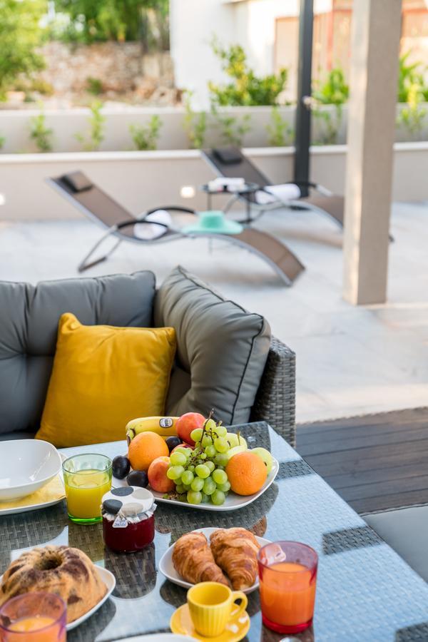 Family Apartment Dubrovnik - Private Jacuzzi Terrace, Private Parking Eksteriør billede