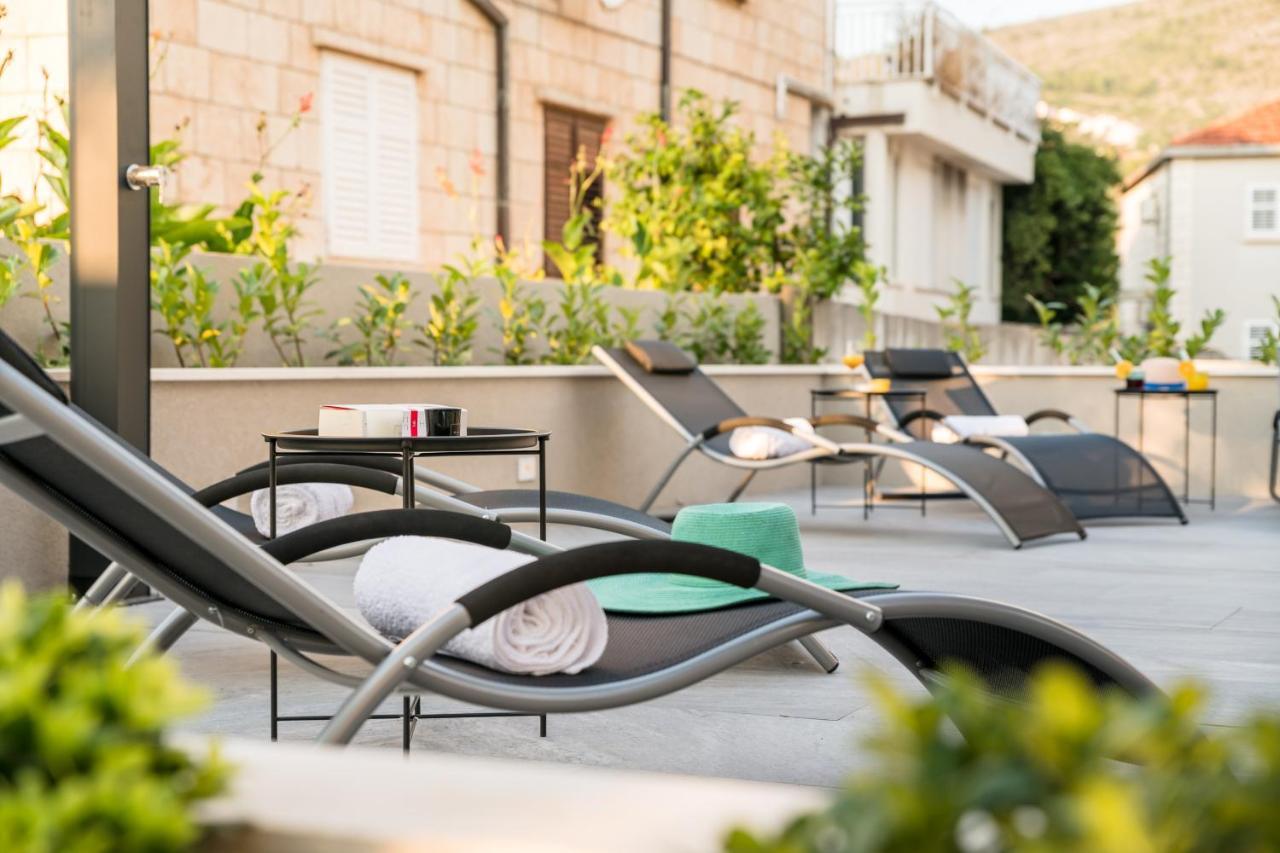 Family Apartment Dubrovnik - Private Jacuzzi Terrace, Private Parking Eksteriør billede